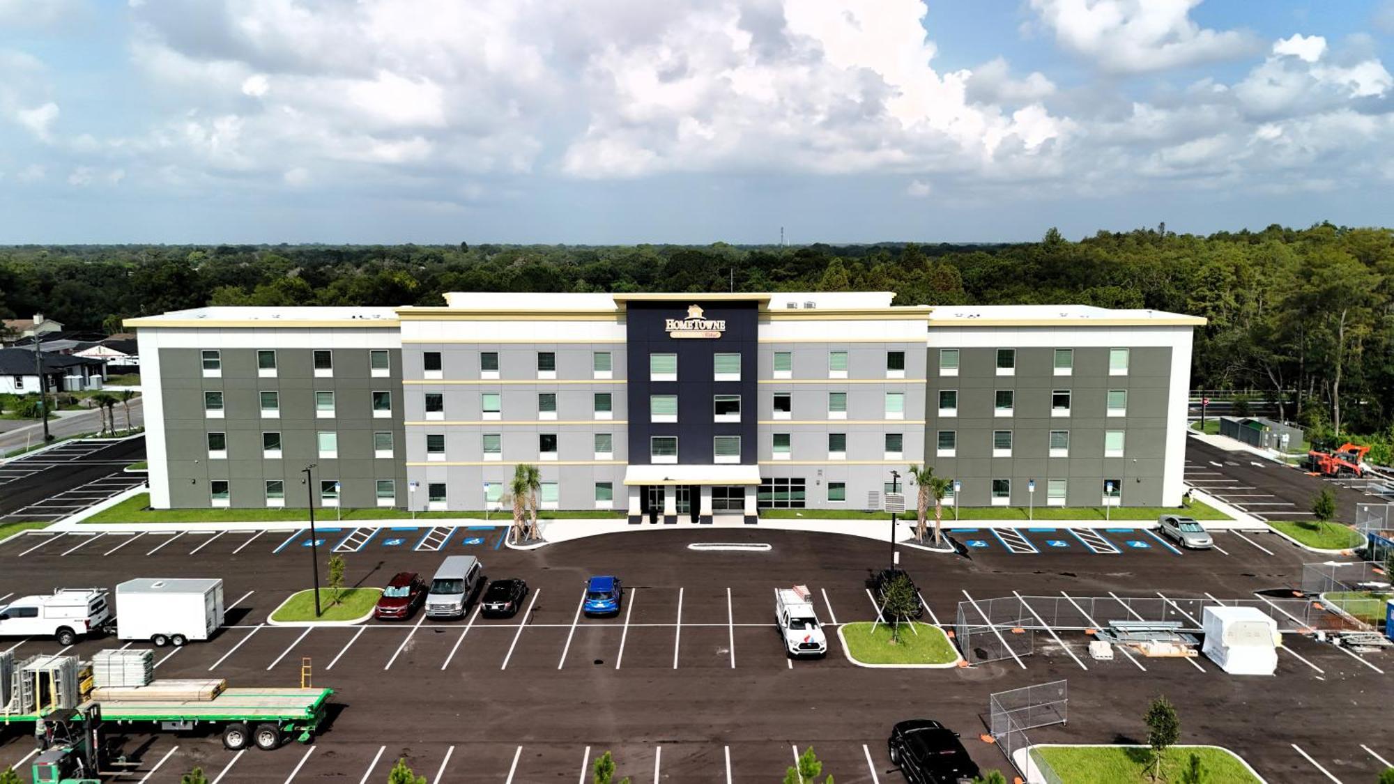 Hometowne Studios By Red Roof Tampa - Airport 외부 사진